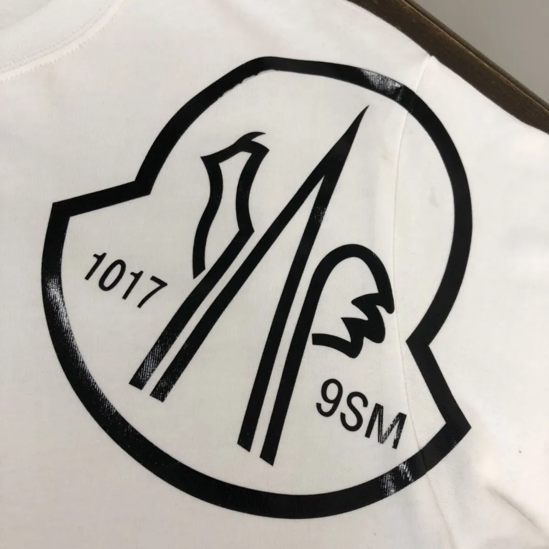 【S-5XL】性別も流行も問わず シンプルデザインの Tシャツ 半袖 トップス