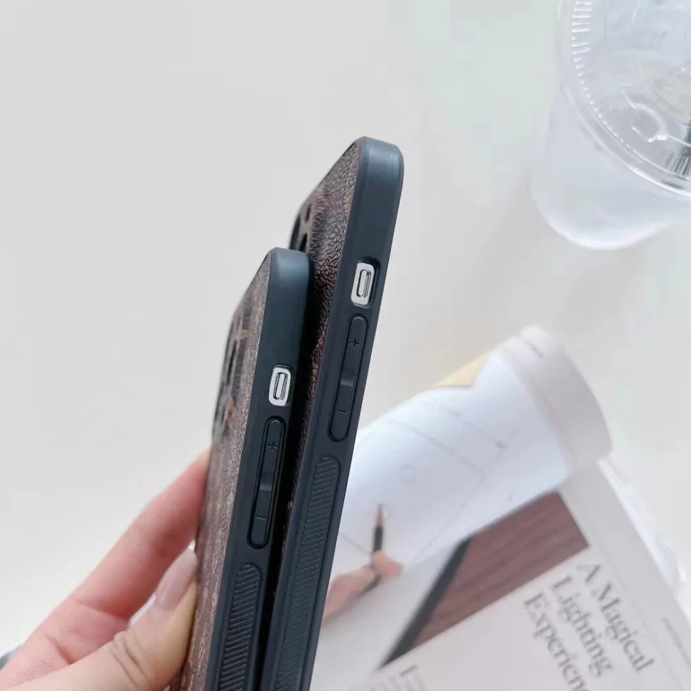 高品質 レザー  ファッション  iPhoneケース   スマホケース