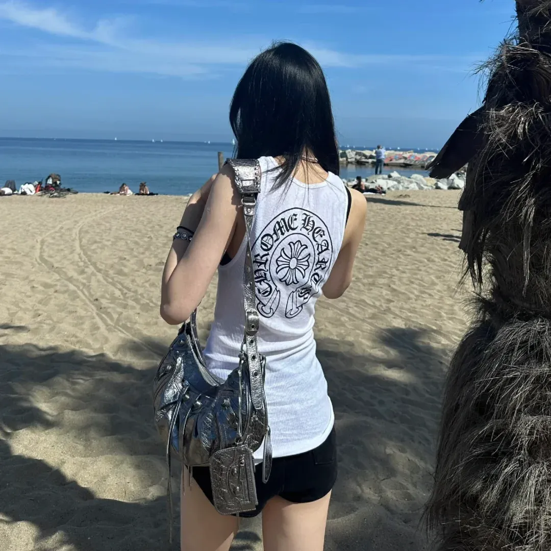大人気 合わせやすい スリム 着心地良い ノースリーブ タンクトップ