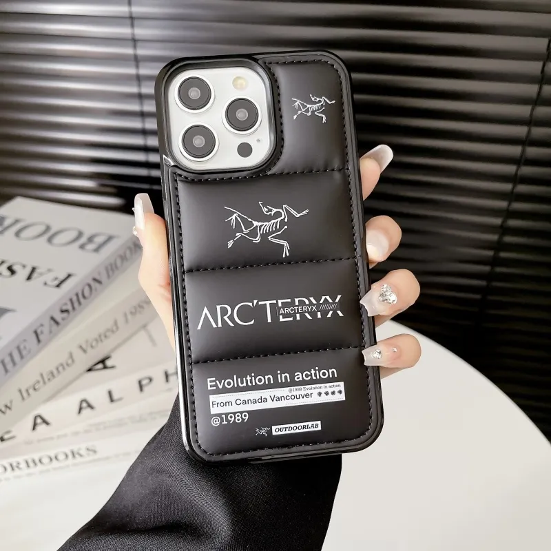 人気上昇中 プレミアム ユニーク シンプル おしゃれ 高品質  滑り止め スマホケース