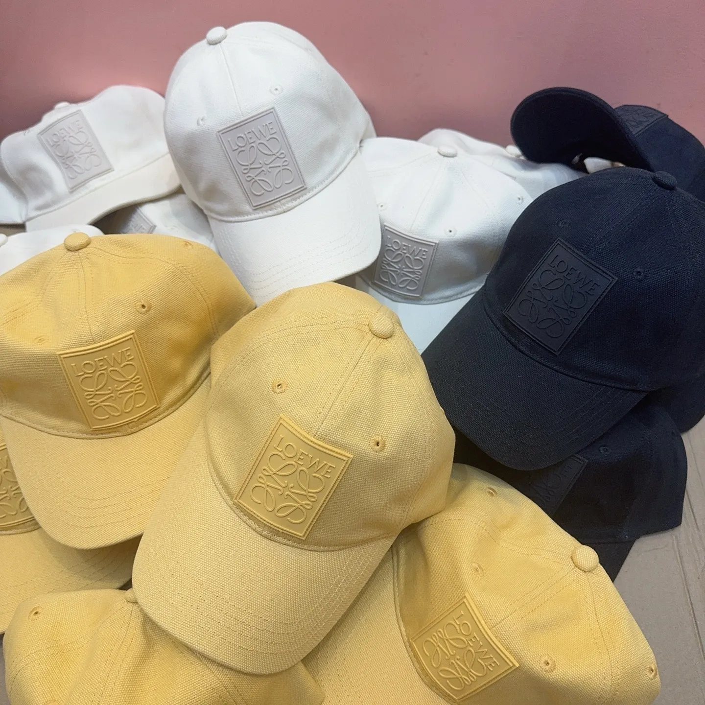 季節問わず使える！快適 新品 今季も大流行 男女兼用 3色ハット