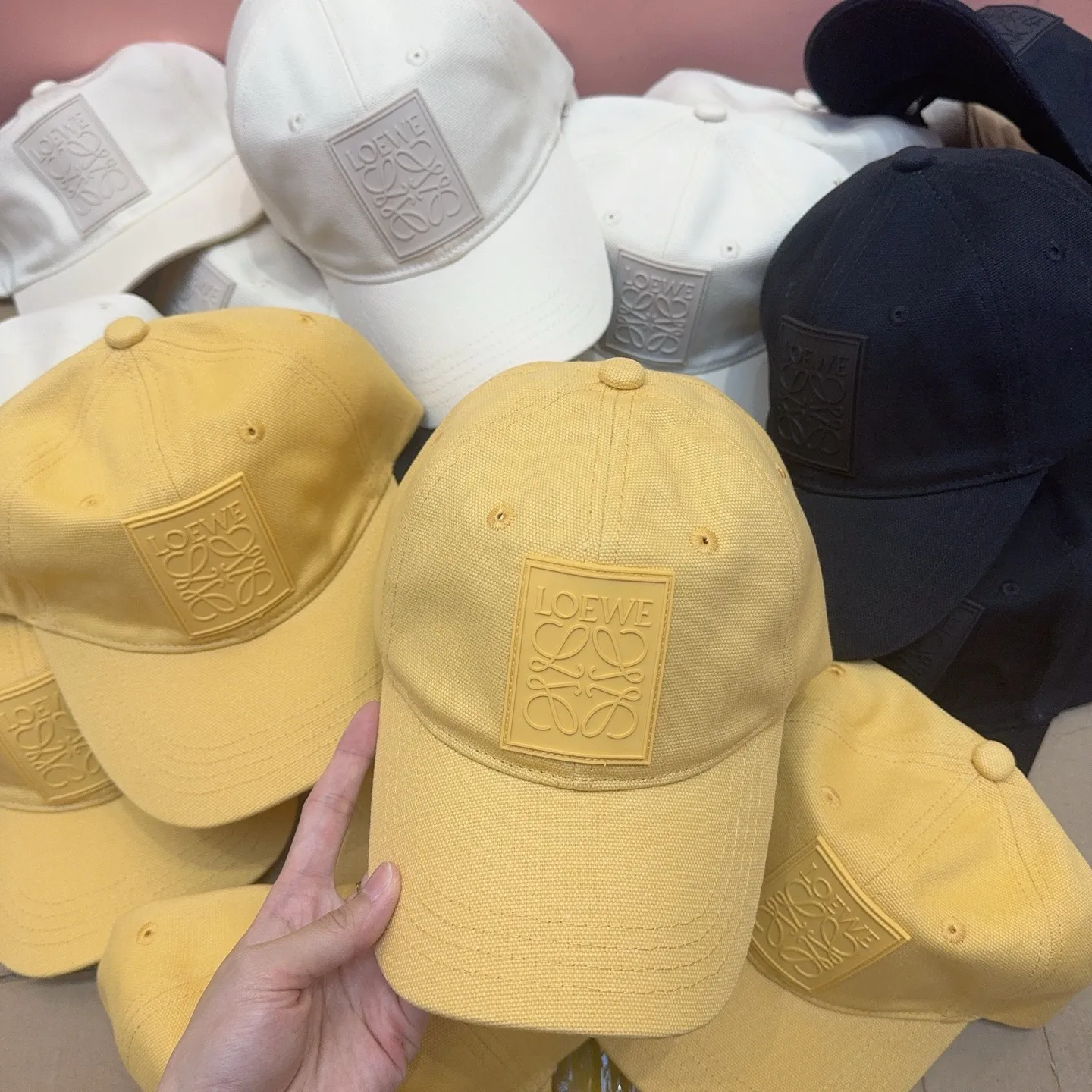 季節問わず使える！快適 新品 今季も大流行 男女兼用 3色ハット