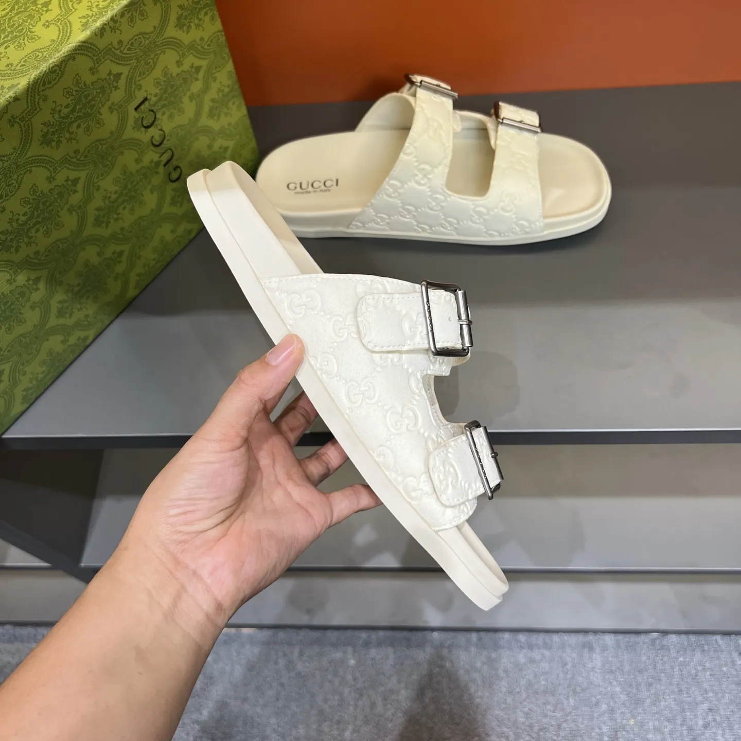 『38-46』人気上昇中 組み合わせやすい  高品質 ファッション 個性派 メンズスリッパ