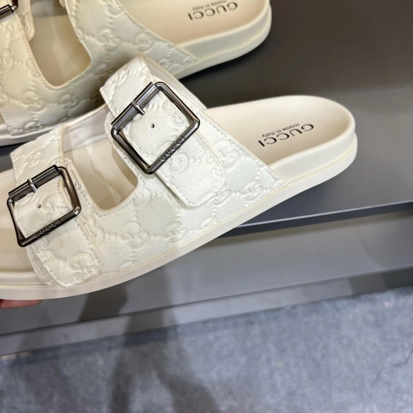 『38-46』人気上昇中 組み合わせやすい  高品質 ファッション 個性派 メンズスリッパ