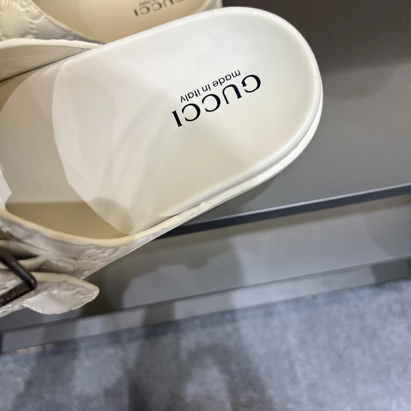 『38-46』人気上昇中 組み合わせやすい  高品質 ファッション 個性派 メンズスリッパ