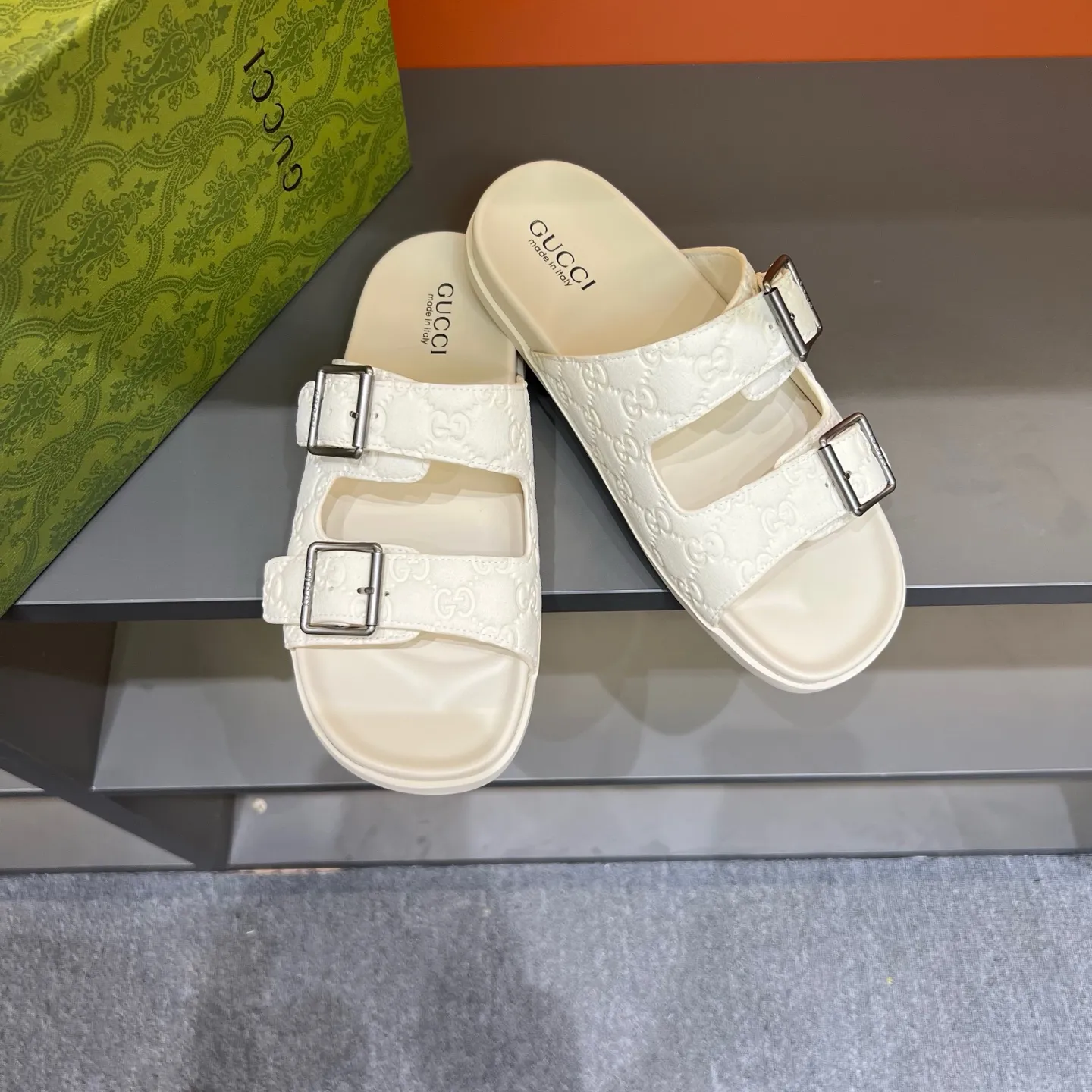 『38-46』人気上昇中 組み合わせやすい  高品質 ファッション 個性派 メンズスリッパ