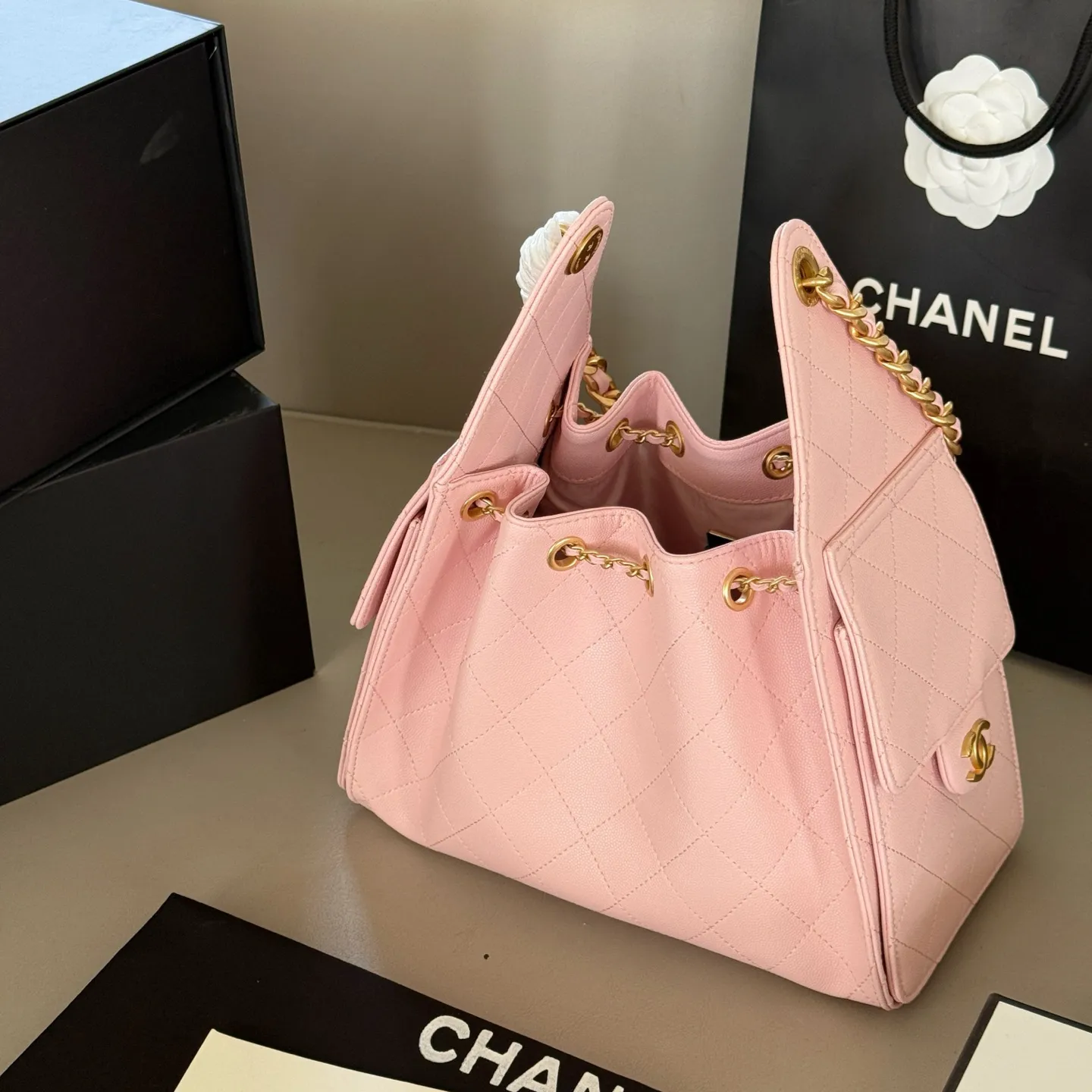 今季も大流行 売れ切れ必至 ファッション かわいい 紐締め レディースショルダーバッグ