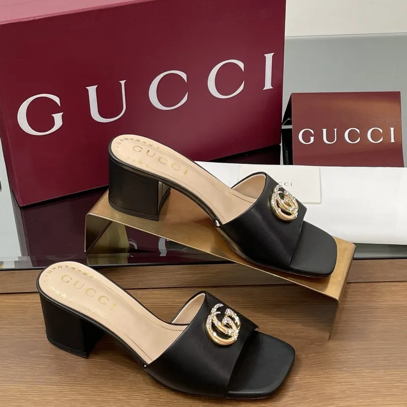 『35-41』GUCCI新作 ダイヤGGサンダル｜極上レザー｜ヴィンテージヒール  サンダル・スリッパ