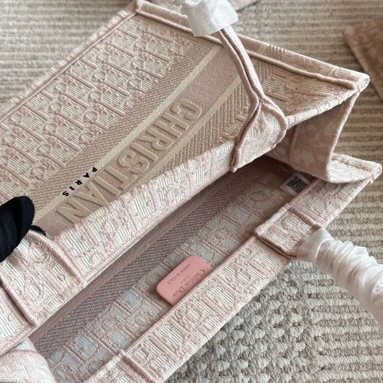 大活躍 日常 高品質 大容量 刺繍 合わせやすい トートバッグ
