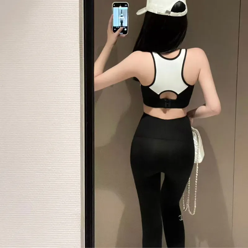 『S-2XL』圧倒的セクシー 優しい雰囲気 きれいめ系 スポーツ ラインストーン トップス/パンツ