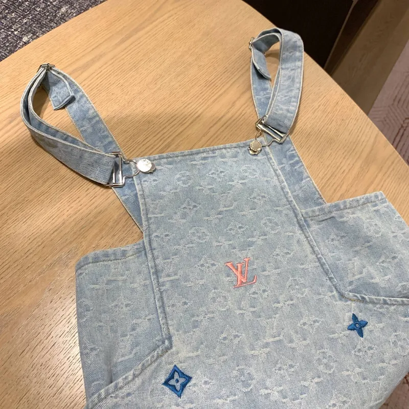 『S-L』目立つ おすすめ 質感のいい 刺繍 デニム サロペット スカート
