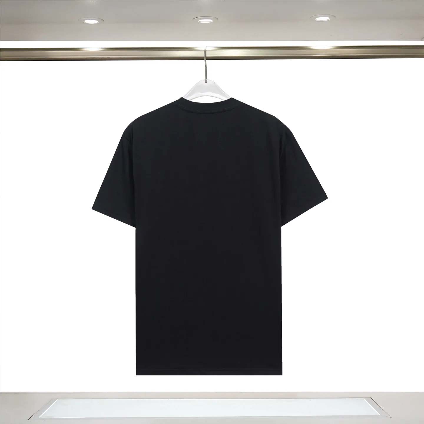 『S-2XL』ハリのある素材 オーバーサイズ モード感のある ベーシック 半袖Ｔシャツ