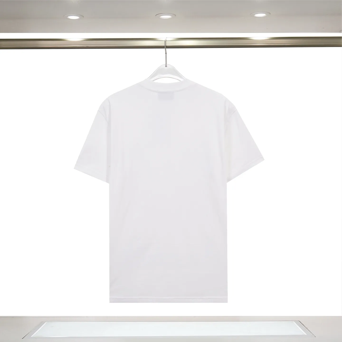 『S-2XL』ハリのある素材 オーバーサイズ モード感のある ベーシック 半袖Ｔシャツ