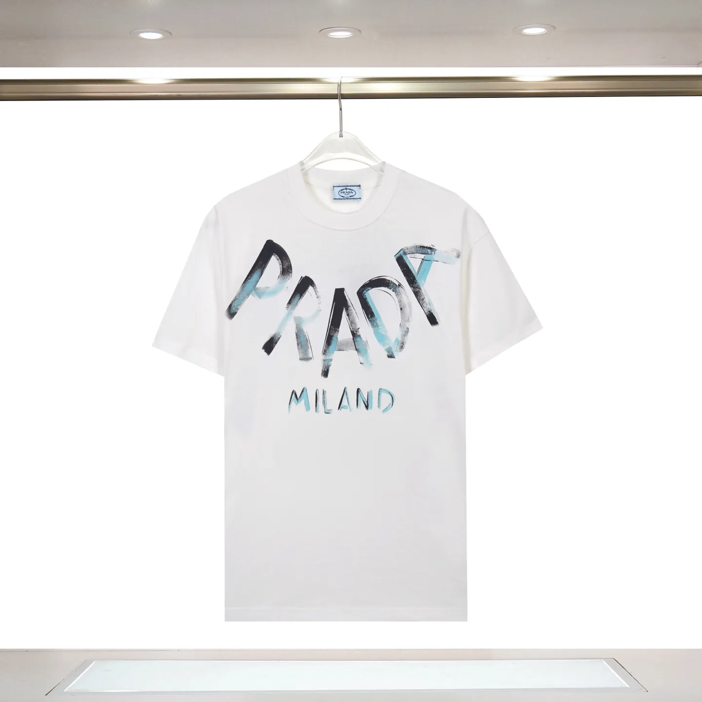 『S-2XL』存在感のある リラックスフィット 軽量素材 合わせやすい 半袖Ｔシャツ