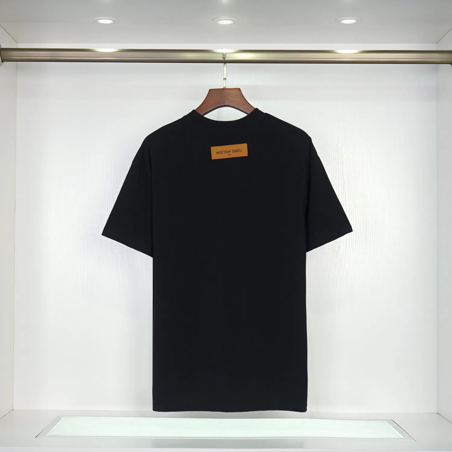 『S-2XL』軽やかな着心地 ドライタッチ スタイリッシュ 無地 半袖Ｔシャツ
