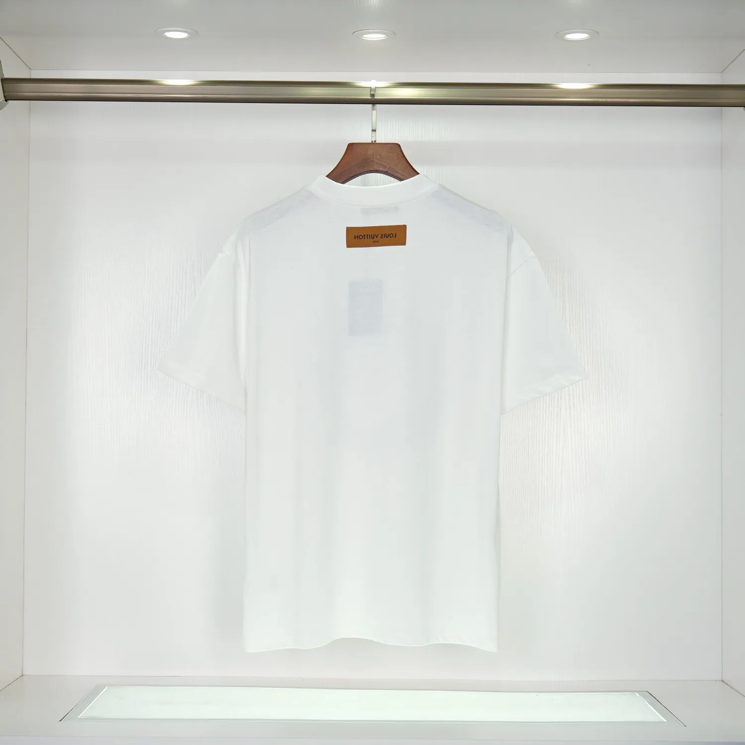 『S-2XL』軽やかな着心地 ドライタッチ スタイリッシュ 無地 半袖Ｔシャツ