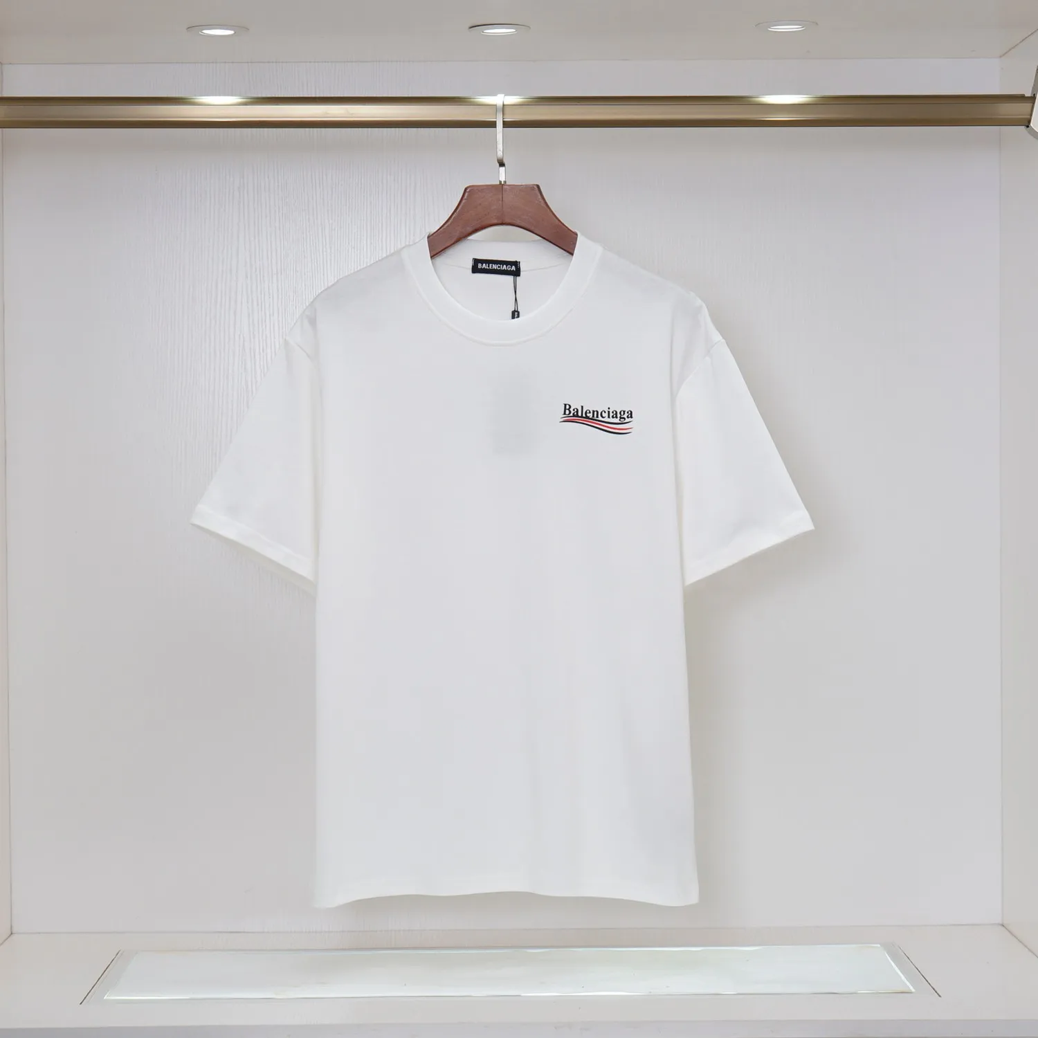 『S-2XL』大人の定番 クラシック シンプルなデザイン 通気性抜群 半袖Ｔシャツ