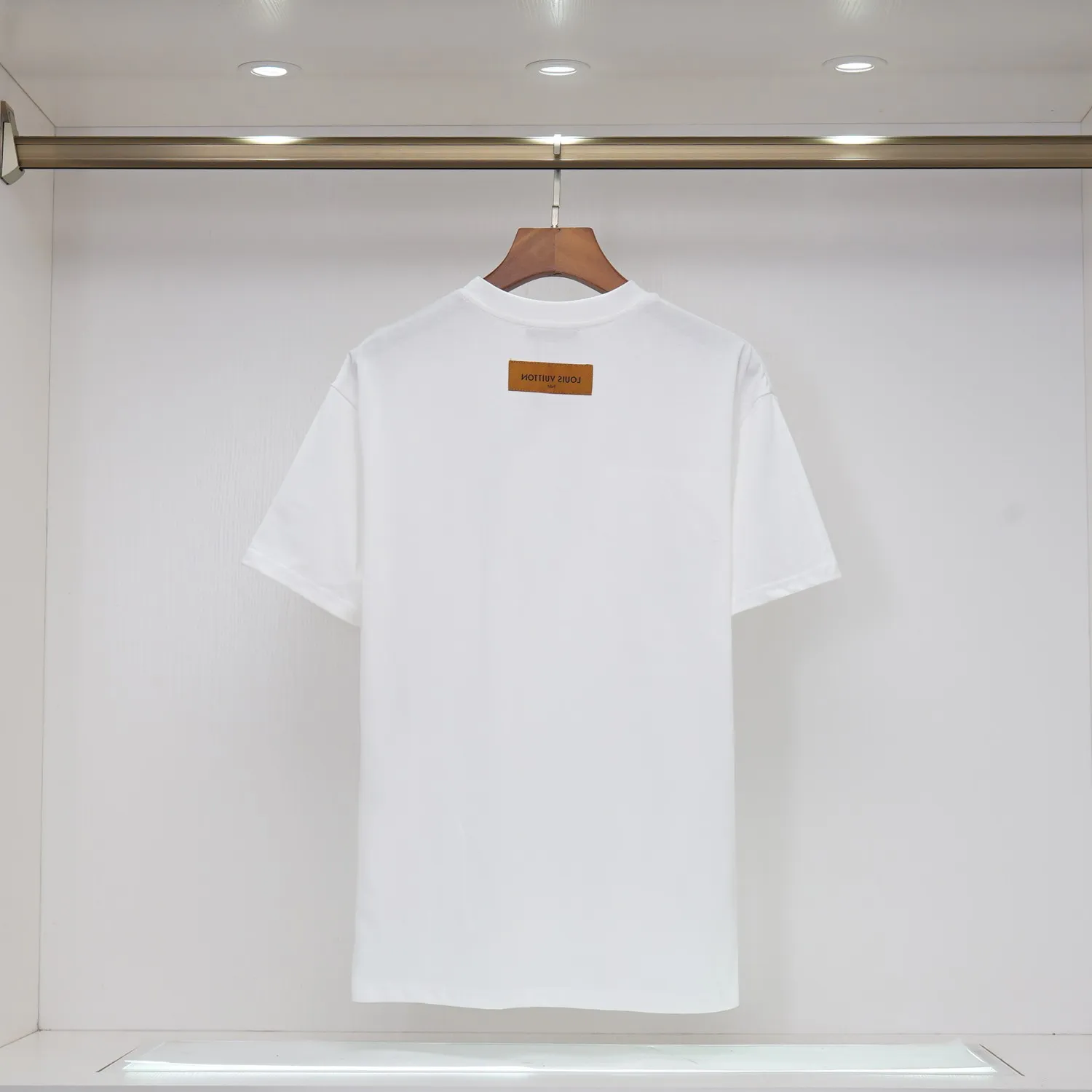 『S-2XL』オーバーサイズ 薄手 リラックスフィット 肌触りの良い 半袖Ｔシャツ